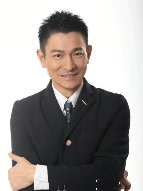 想知道刘德华拿过几次影帝吗？答案就在这里