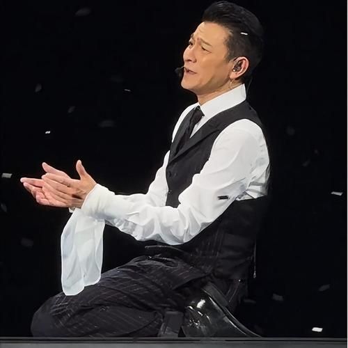 揭秘刘德华徒弟的恩怨情仇：20年后终释然