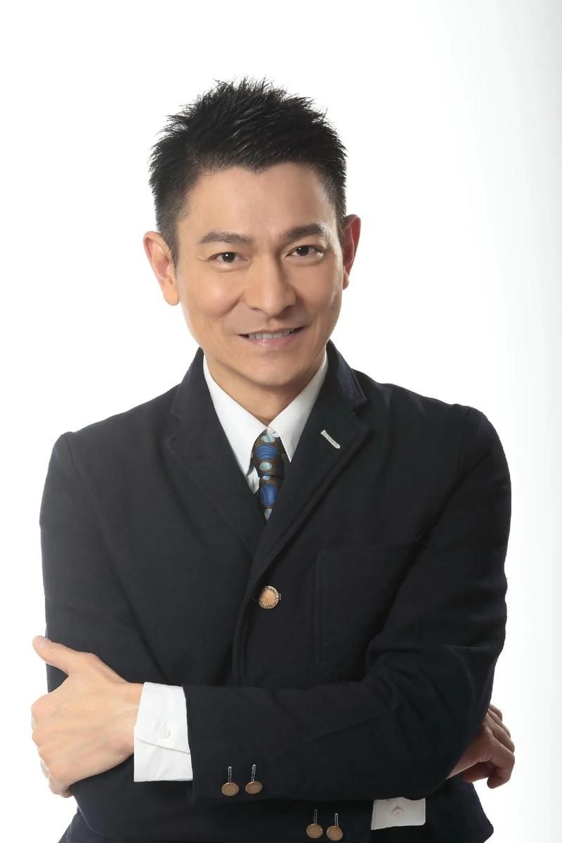 揭秘刘德华歌曲马桶创作灵感，背后的传奇故事