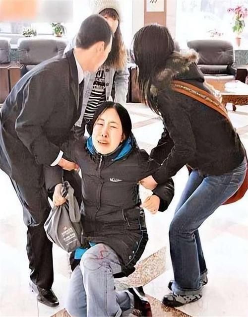 敖艳红见到刘德华了吗 多年心愿是否实现
