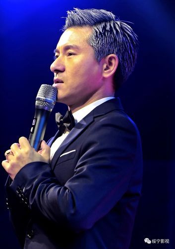 教海哗模仿刘德华的声音简直一模一样