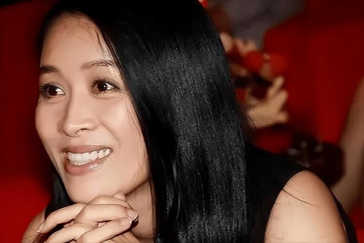 李那英成名经历揭秘从默默无闻到天后
