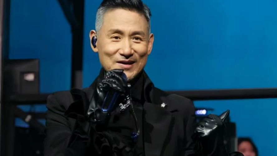 李香兰张学友国语经典对唱 重温老歌的动人旋律