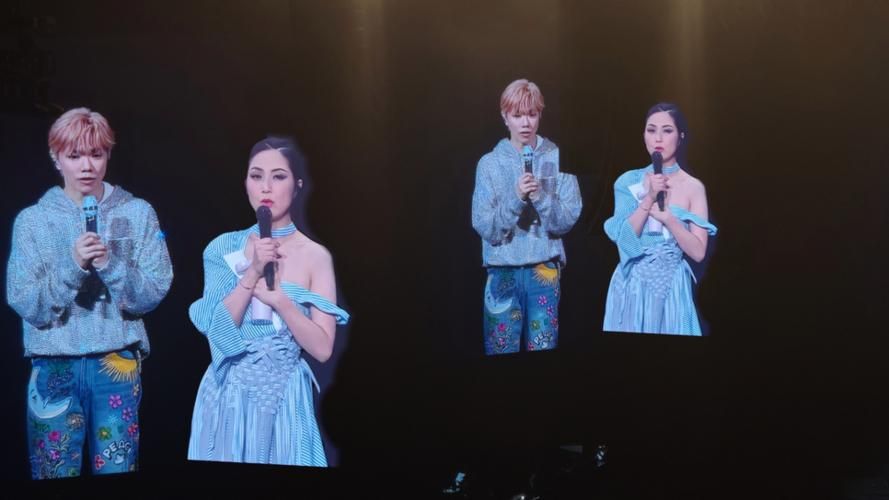 杨千嬅刘德华杭州演唱会，双巨星同台闪耀，你pick谁？