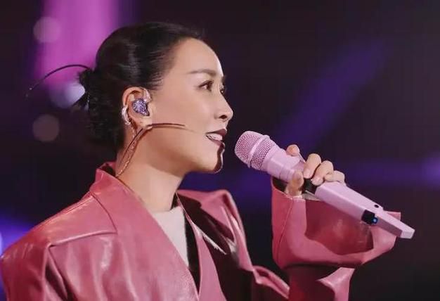 杨千嬅和那英谁厉害 从出道到现在的成就分析