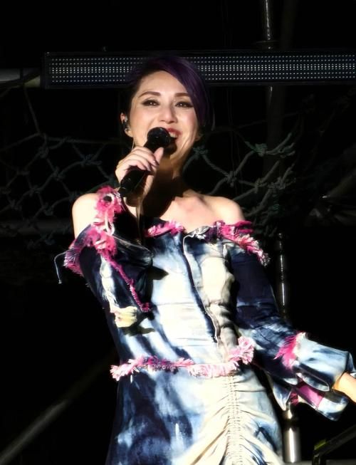 杨千嬅那英音乐风格对比谁更胜一筹