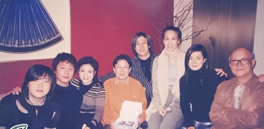 杨坤和那英什么关系他们曾是同门师兄妹吗