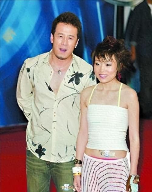 杨坤和那英什么关系他们曾是同门师兄妹吗