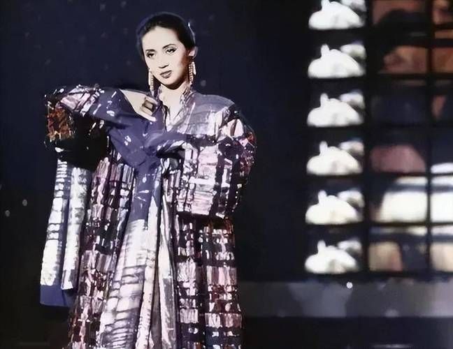 梅艳芳死在刘德华怀里真相揭秘 当年发生了什么