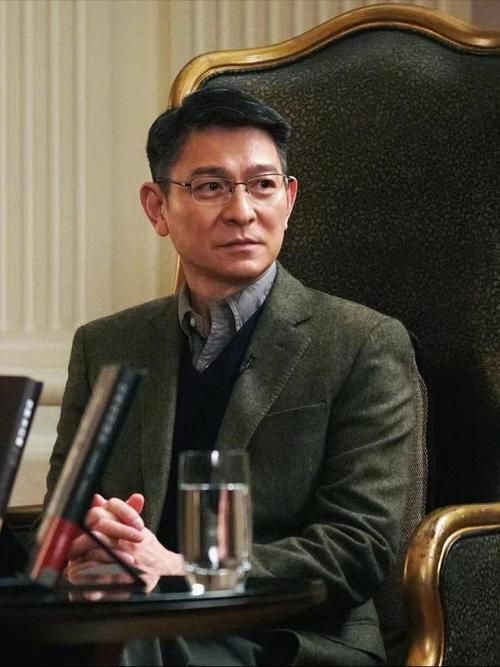 梦见明星刘德华代表好运吗 解析梦境含义