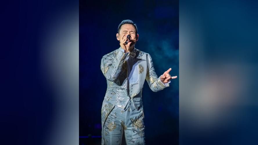 歌星张学友个人简历曝光 经典歌曲与演唱会回顾