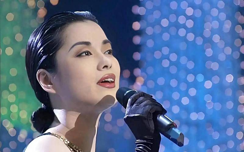 毛阿敏和那英的关系如何从师徒变挚友