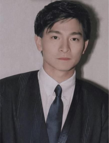 没有人可以像你刘德华 为何他能在娱乐圈长红不衰