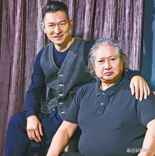 洪金宝刘德华：患难见真情，娱乐圈的真挚友谊