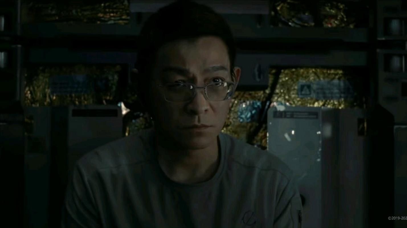 流浪地球2：刘德华饰演的图恒宇有多感人