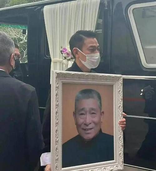 深扒刘德华弟弟刘德盛：不为人知的幕后故事