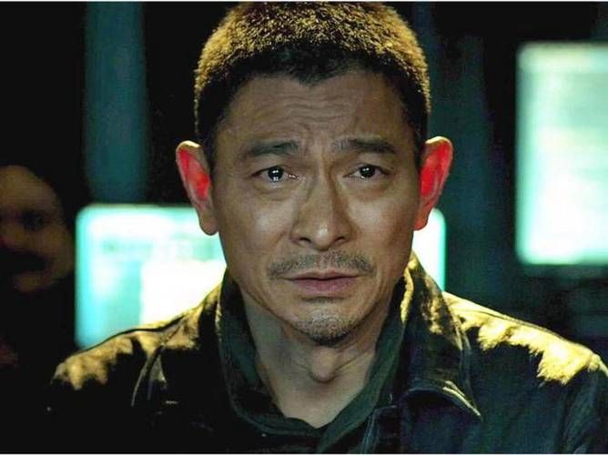 爆破专家电影刘德华主演动作大片震撼来袭