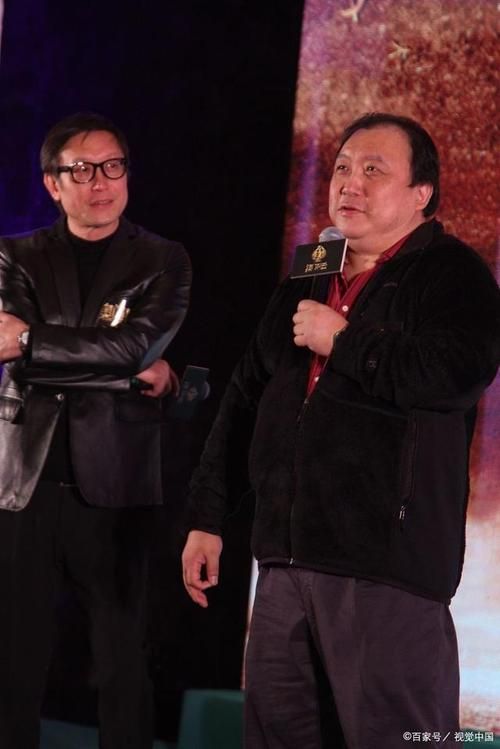 王晶刘德华关系深度解析 从搭档到朋友的历程