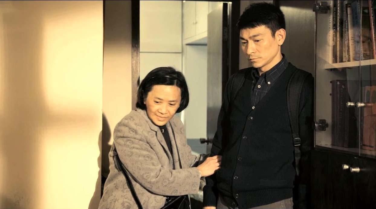 电影桃姐：刘德华与老戏骨叶德娴的精彩演绎，值得一看！