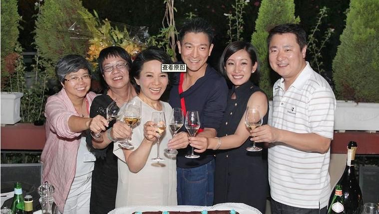 电影桃姐：刘德华与老戏骨叶德娴的精彩演绎，值得一看！