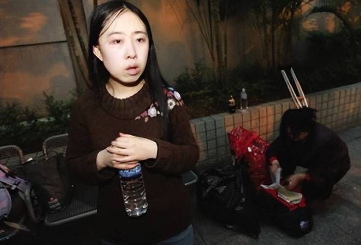 疯狂粉丝杨丽娟：她与刘德华的纠葛与人生教训