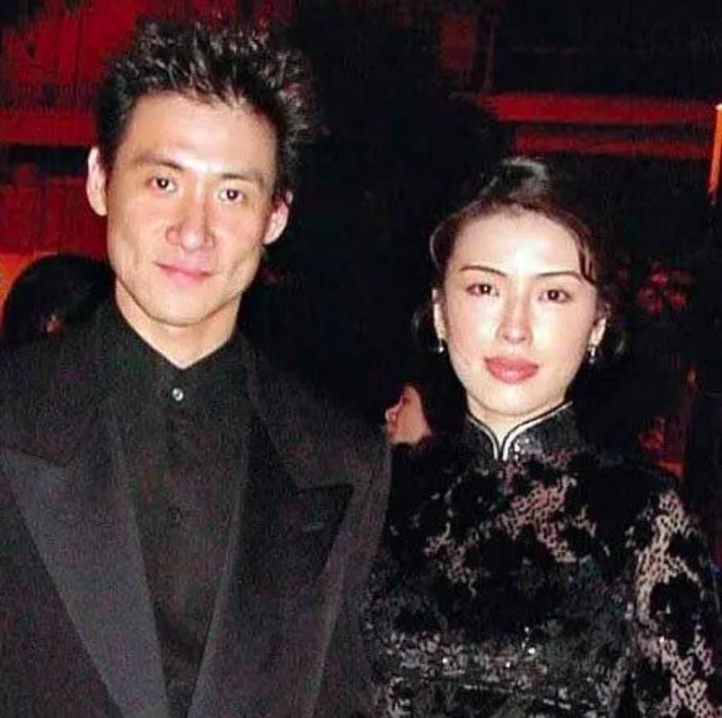 罗美薇最新近照公开 张学友妻子近况令人羡慕