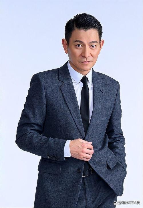 老梁故事汇：刘德华的传奇人生，你不知道的那些事