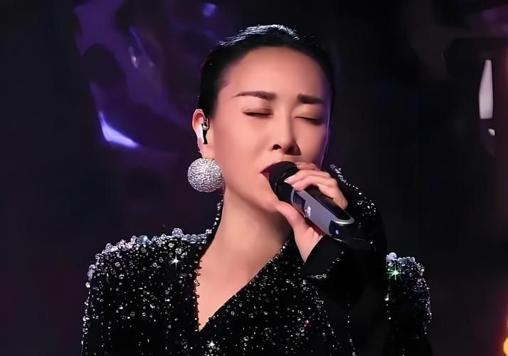 蒙面唱将那英惊艳全场观众直呼太厉害