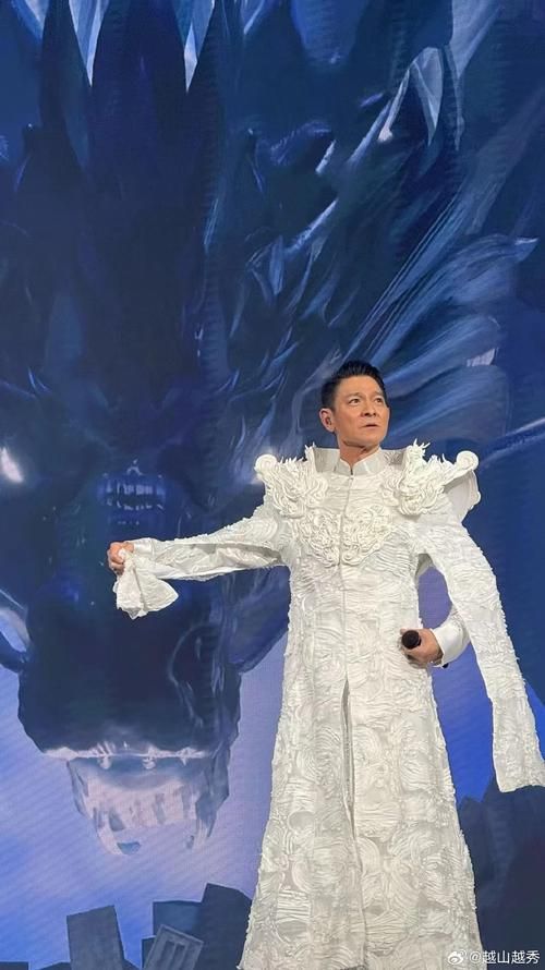 蒙面歌王刘德华高清视频 不容错过的精彩表演
