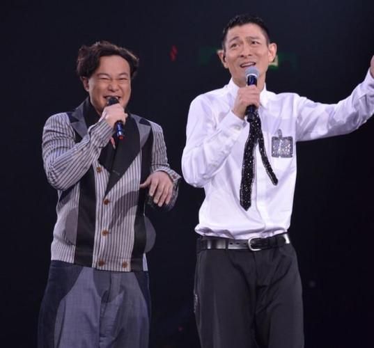 谭咏麟和刘德华谁厉害 唱功演技全方位对比