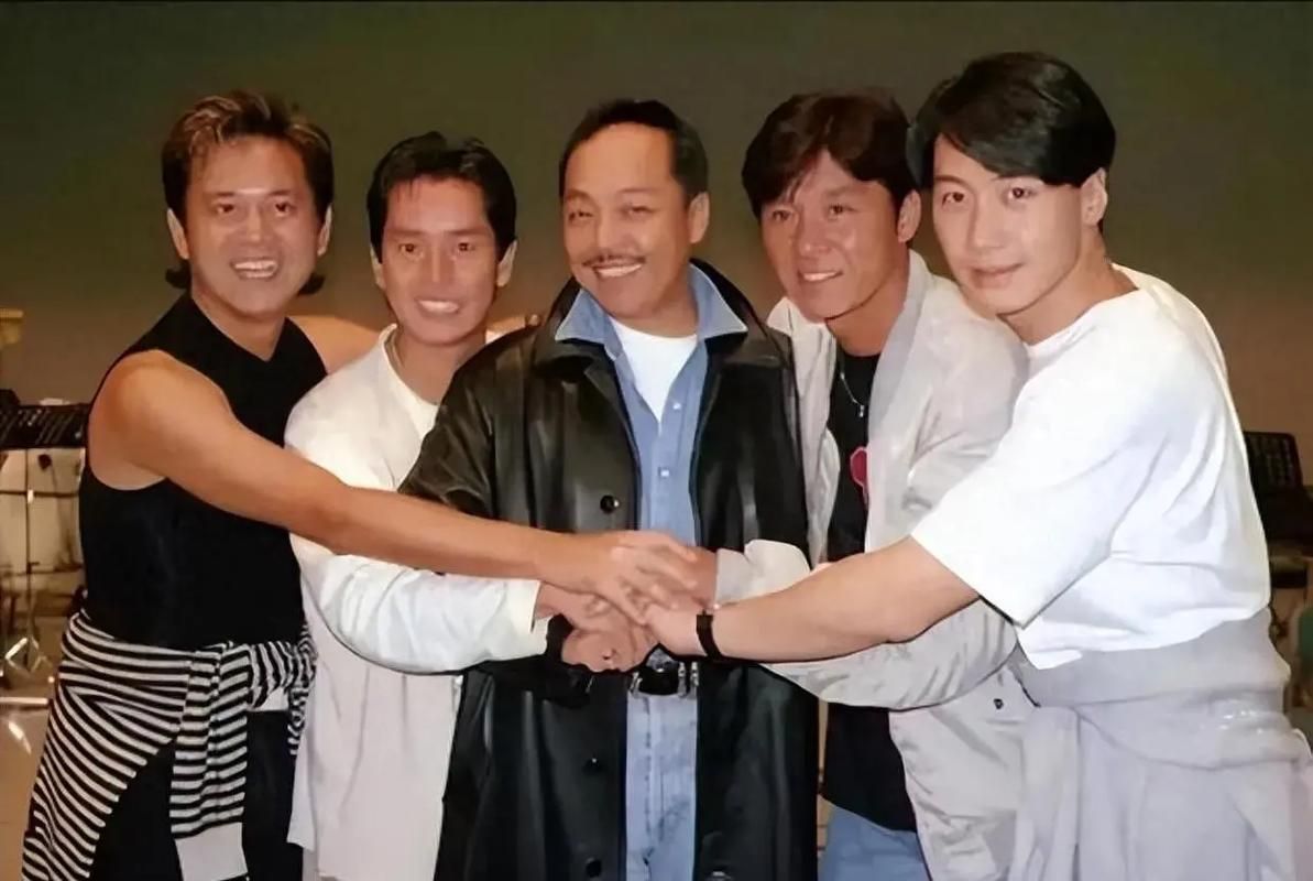 谭咏麟和张学友谁厉害 经典歌曲传唱度大PK