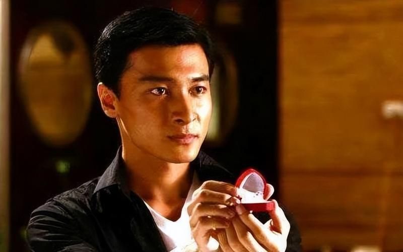 贺刚刘德华：一个模仿，一个传奇，他们的故事