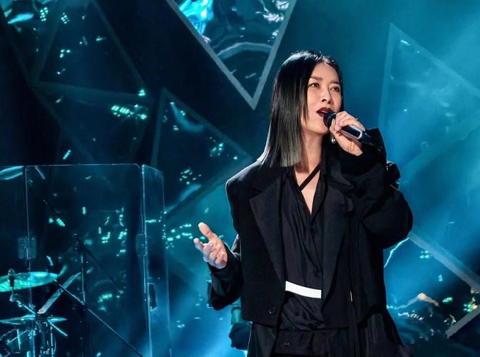 那英丝路歌曲现场版视频 感受震撼的live实力