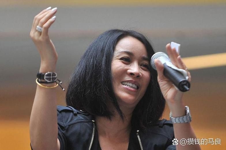 那英今年多大年龄揭秘 歌坛天后真实年龄引热议
