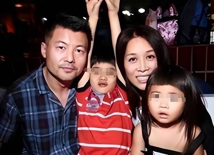 那英刘嘉玲私下聚会照流出 素颜状态引发热议