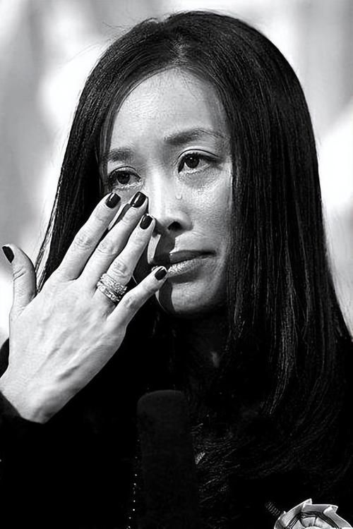 那英博客最新动态 揭秘天后私下生活点滴