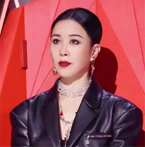 那英叶赫那拉氏身世揭秘原来她是满清贵族后裔