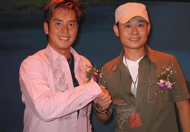 那英和汪峰接吻视频流出 两人关系引热议