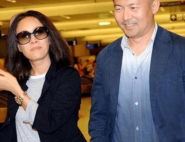 那英和高峰的儿子现状如何父母离婚后的生活