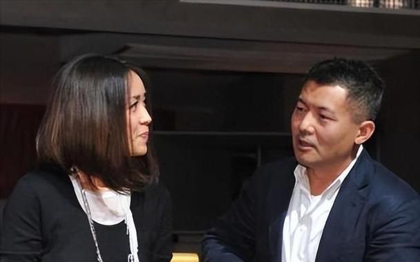 那英和高峰的儿子现状如何父母离婚后的生活