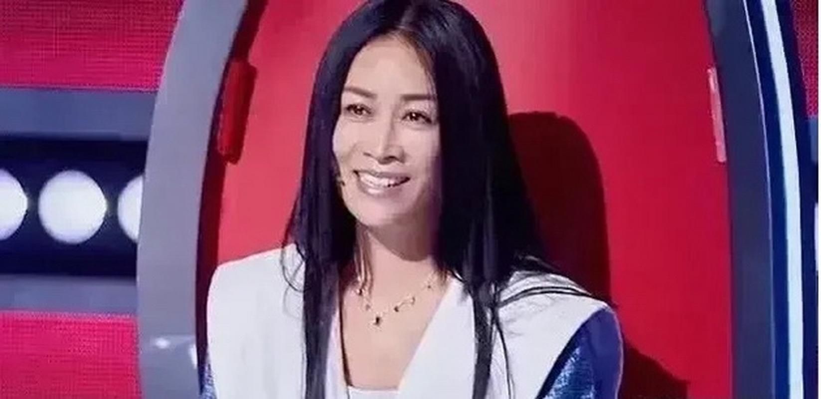 那英夏洛特烦恼歌曲如何唱出观众心声