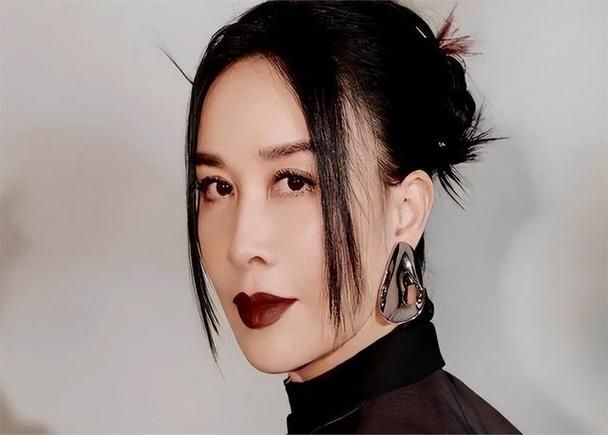 那英多大年纪了现在她的近况如何