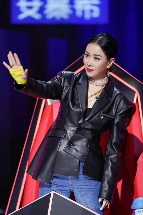 那英头发造型师独家专访 揭秘舞台背后的发型故事
