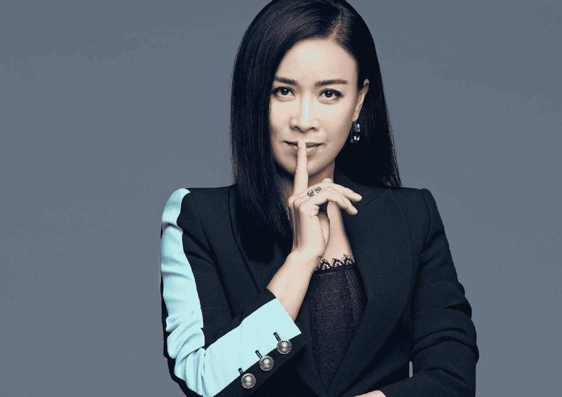 那英女儿罕见露面 气质出众被赞星二代标杆