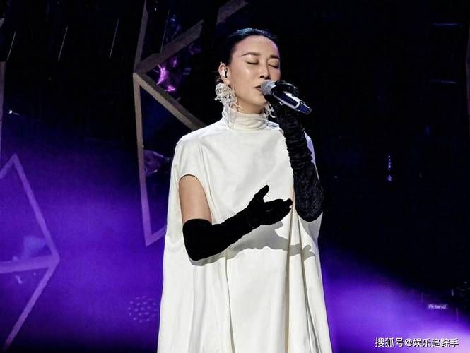那英征服歌曲现场版 听完让人起鸡皮疙瘩的演唱