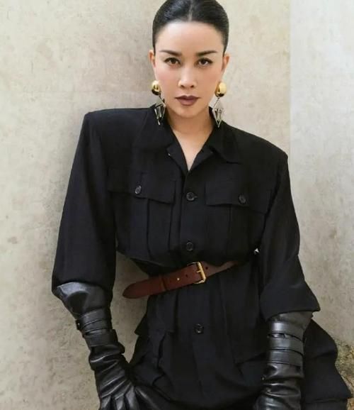 那英性感图片合集 展现成熟女人魅力
