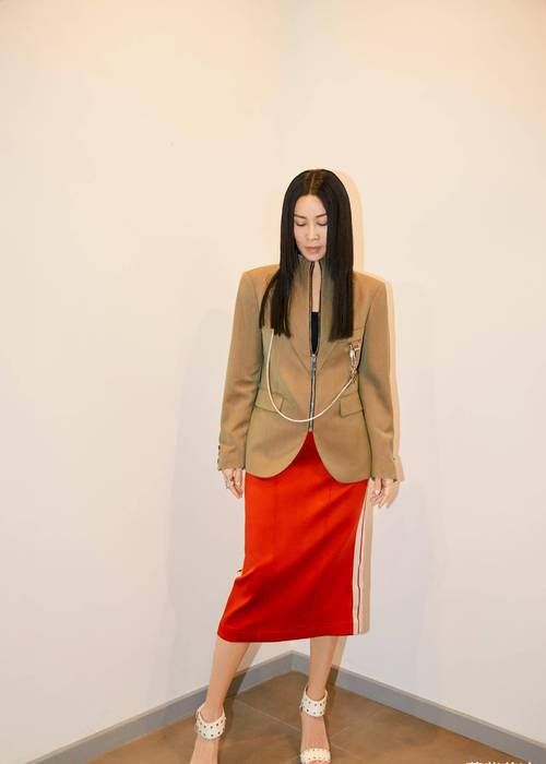 那英性感照片大放送 女神风采依旧迷人