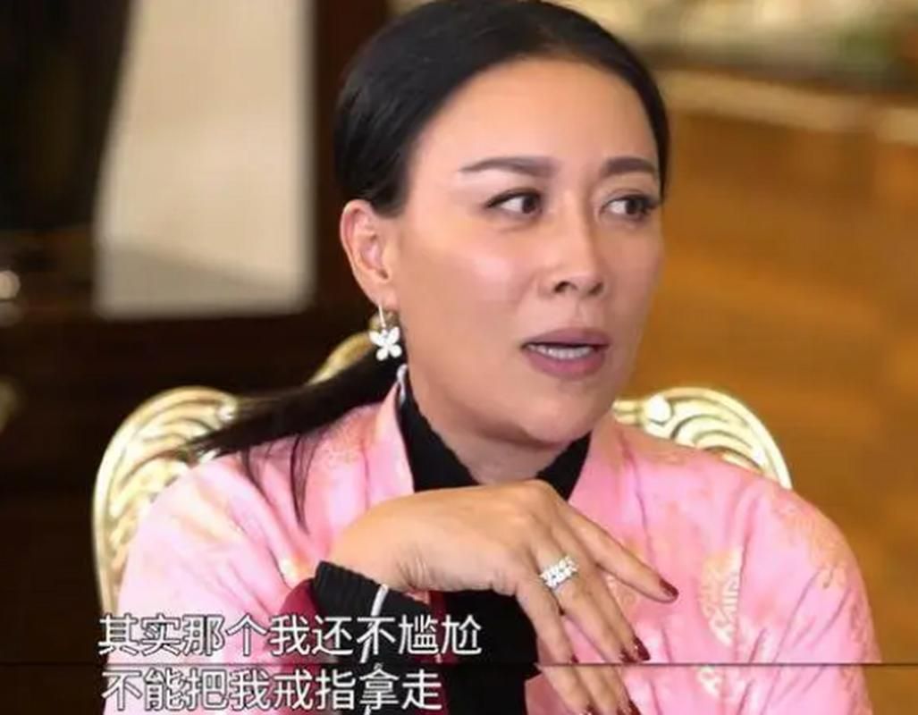 那英找戒指细节公开 原来戒指对她这么重要