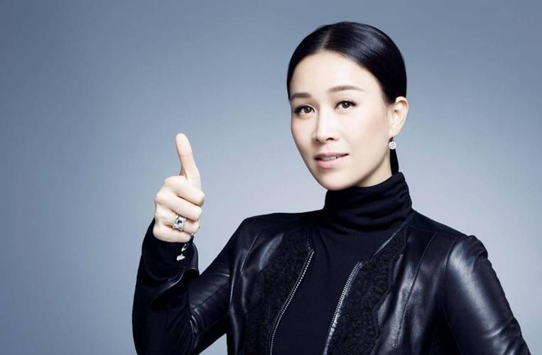 那英抽烟吗盘点明星吸烟那些事儿