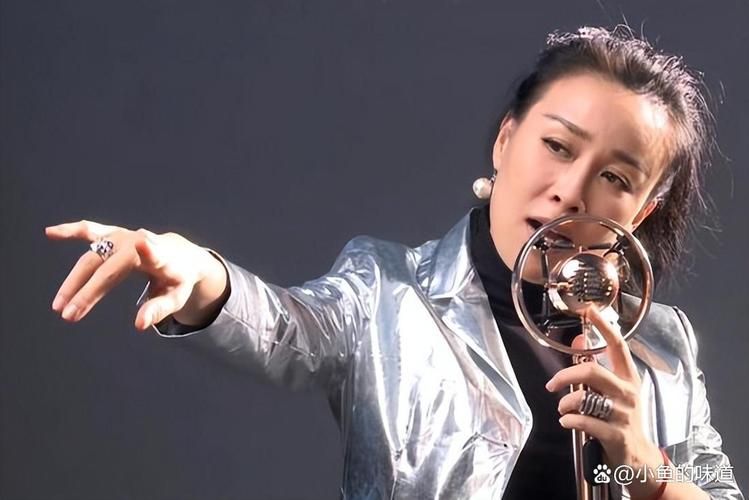 那英新专辑销量破纪录 华语乐坛再创辉煌时刻